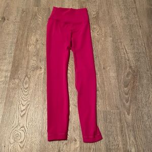 Lululemon ripened raspberry wunder under leggings